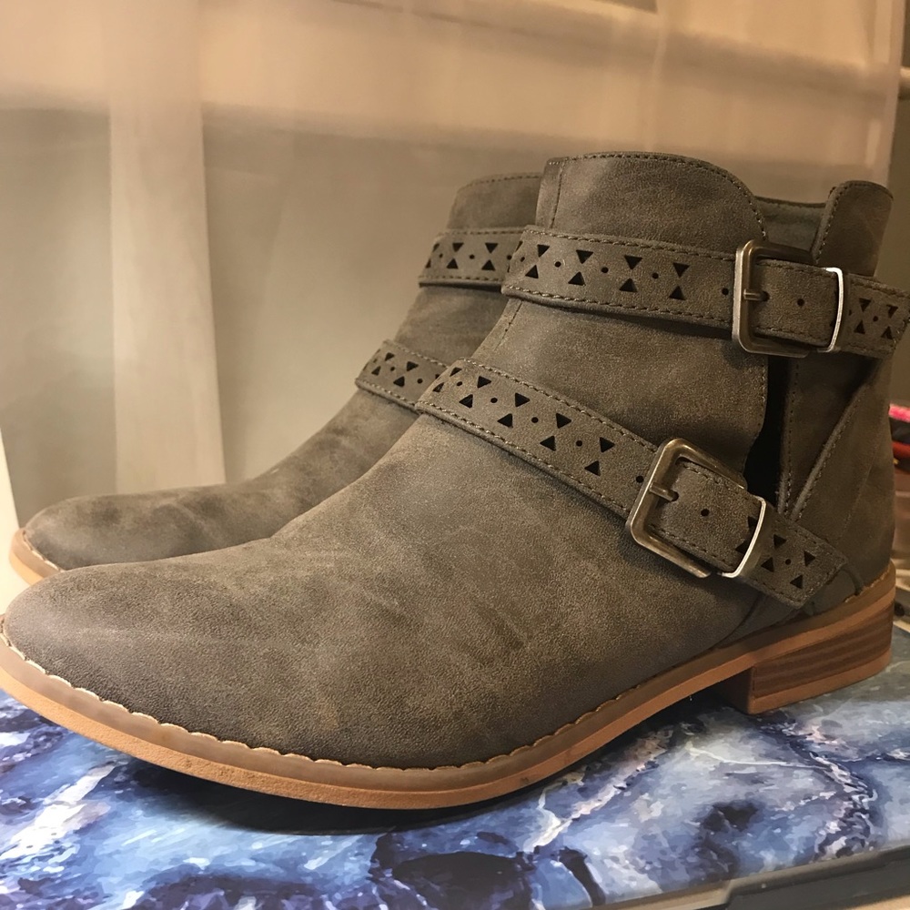 Grey booties